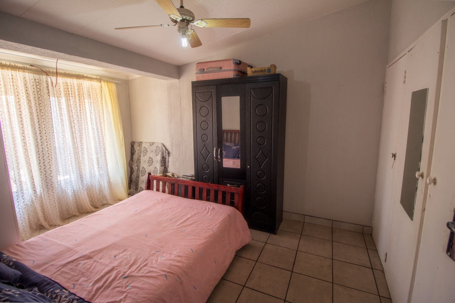 1 Bedroom Property for Sale in Flora Park Northern Cape